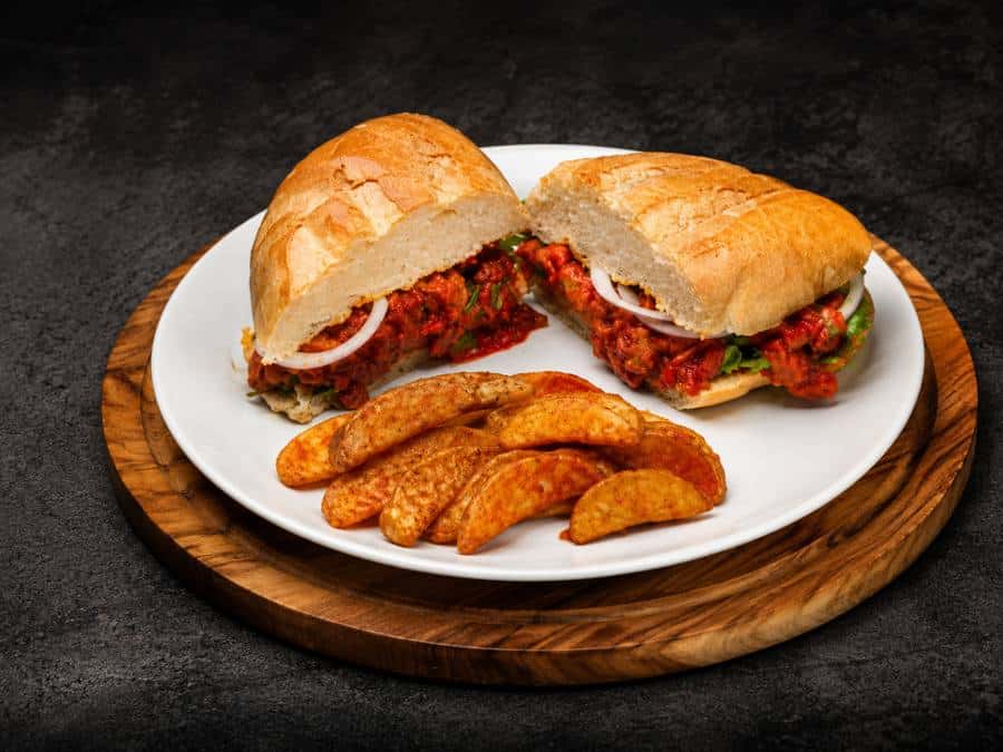 Torta mexicana con papas gajo