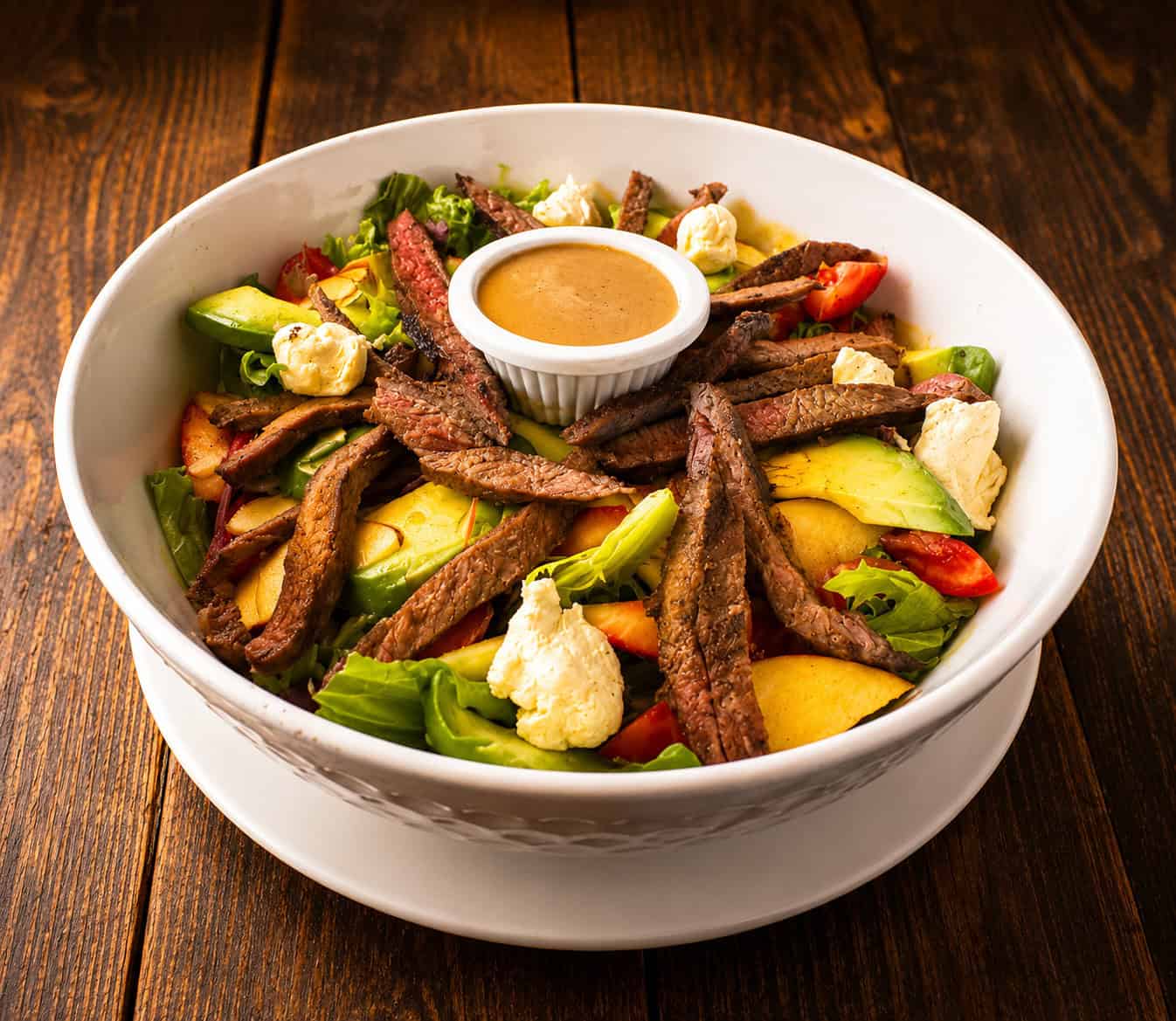 Ensalada del Bosque de Res