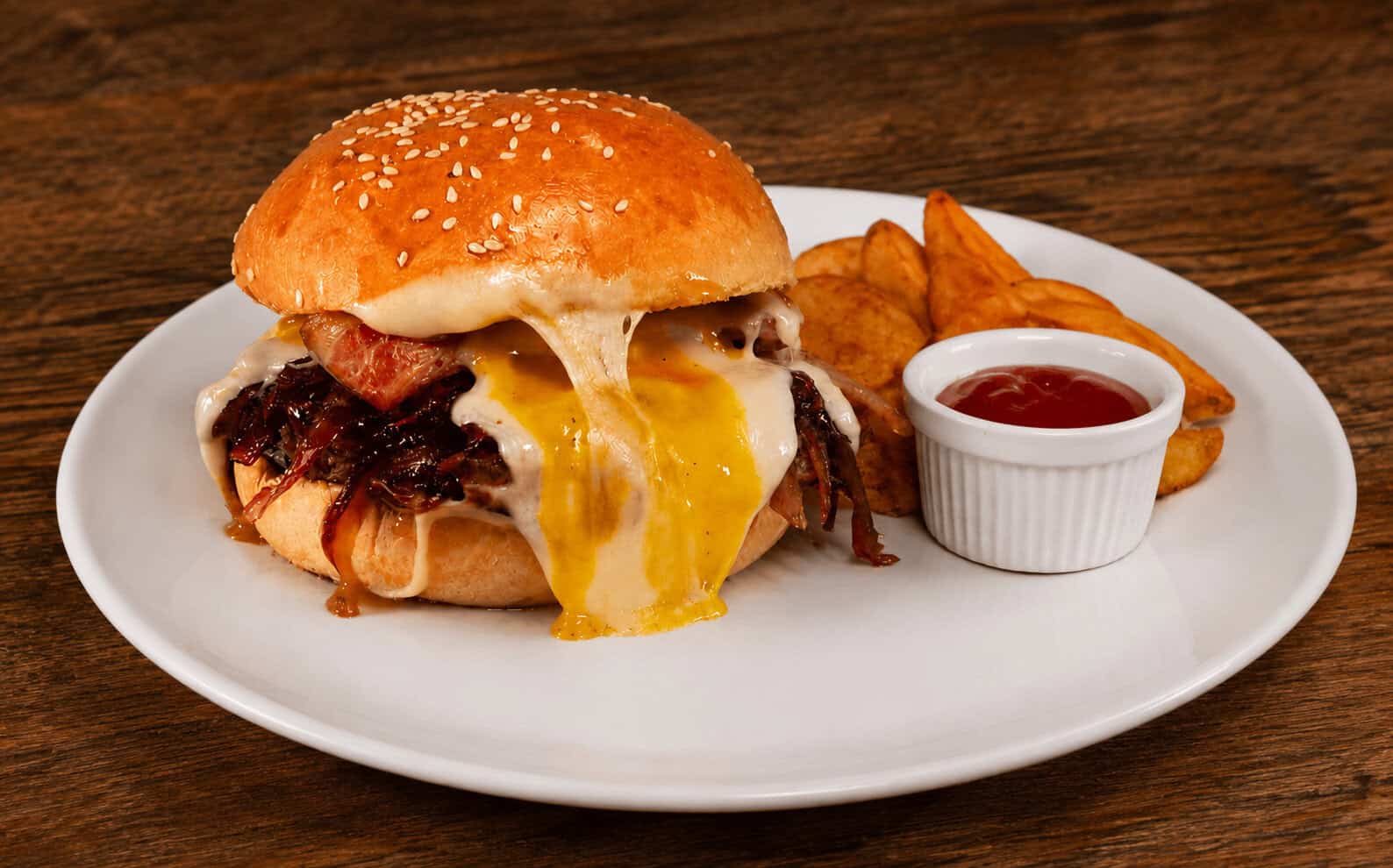 Hamburguesa Gourmet de la Casa